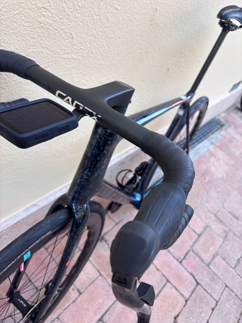Used Giant TCR Advanced Pro 0 2026 2026 Road & Gravel, Black — image 7 of 11