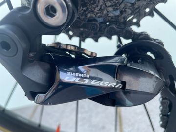 Brugt Canyon Endurace CF 8.0 Di2 2019 2019 Road & Gravel — billede 19 af 26