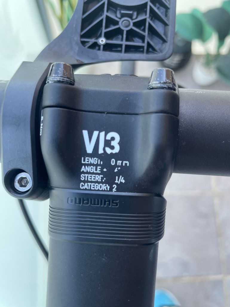 Used Canyon Endurace CF 8.0 Di2 2019 2019 Road & Gravel, Schwarz — image 7 of 22