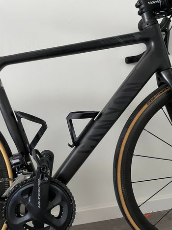 Used Canyon Endurace CF 8.0 Di2 2019 2019 Road & Gravel, Black — image 25 of 26
