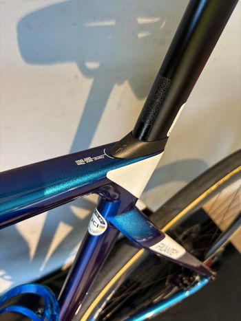 Used Wilier Filante SLR ID2 SHIMANO DURA ACE Di2 R9270 + POWERMETER 2025 2025 Road & Gravel, Blu — image 4 of 14