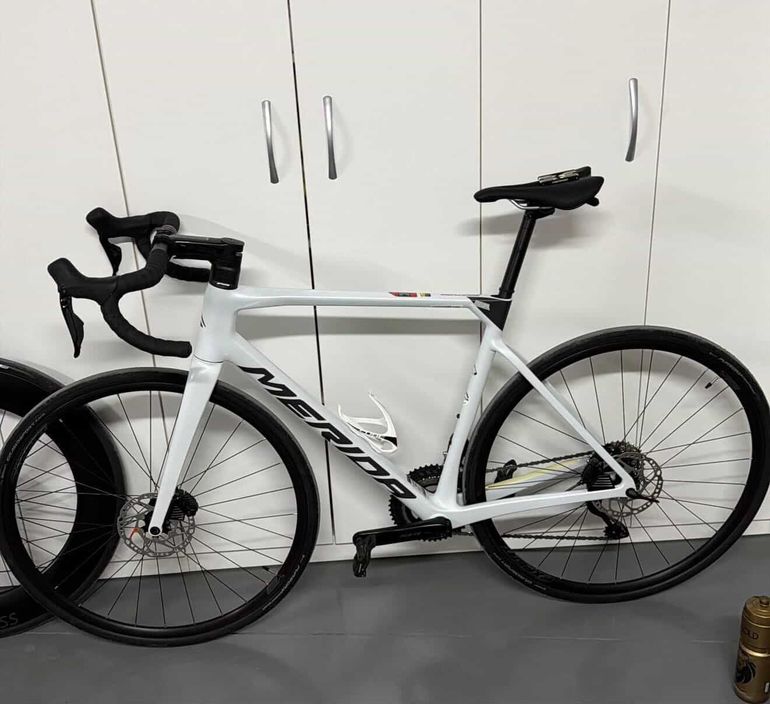 Used Merida SCULTURA 6000 2025 2025 Road & Gravel, White — image 1 of 3