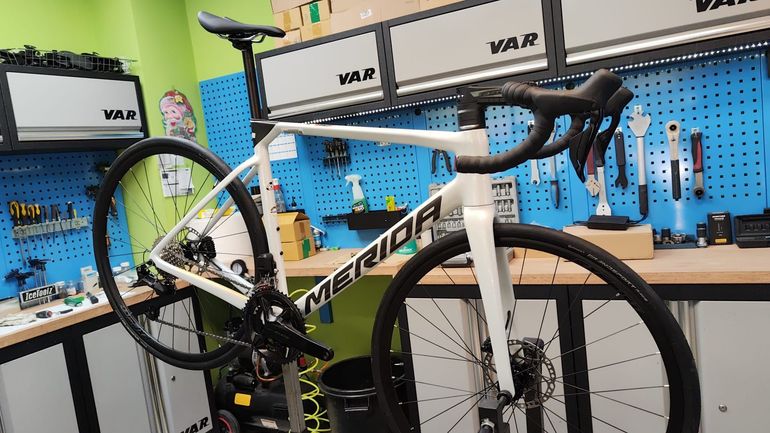 Used Merida SCULTURA 6000 2025 2025 Road & Gravel, White — image 3 of 3