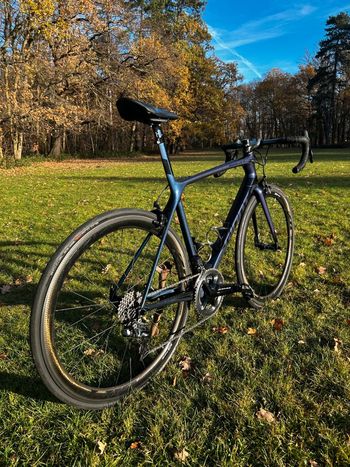 Used Giant Tcr Shimano Dura Ace Di2 2019 Road & Gravel — image 13 of 31
