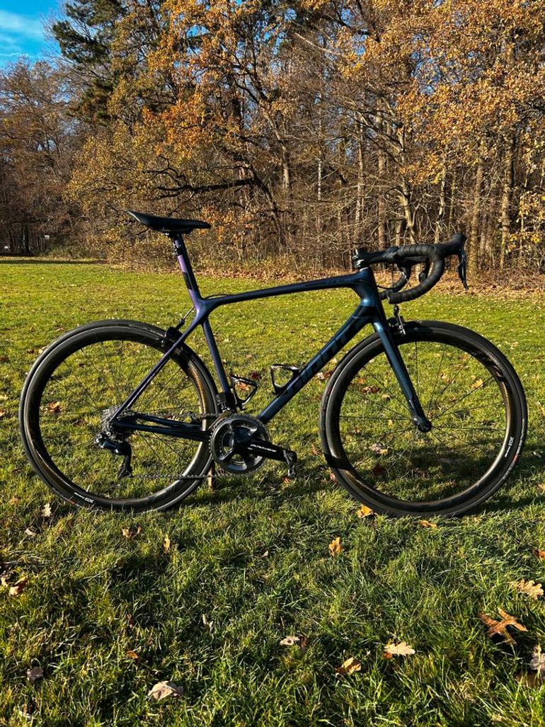 Used Giant Tcr Shimano Dura Ace Di2 2019 Road & Gravel — image 1 of 31