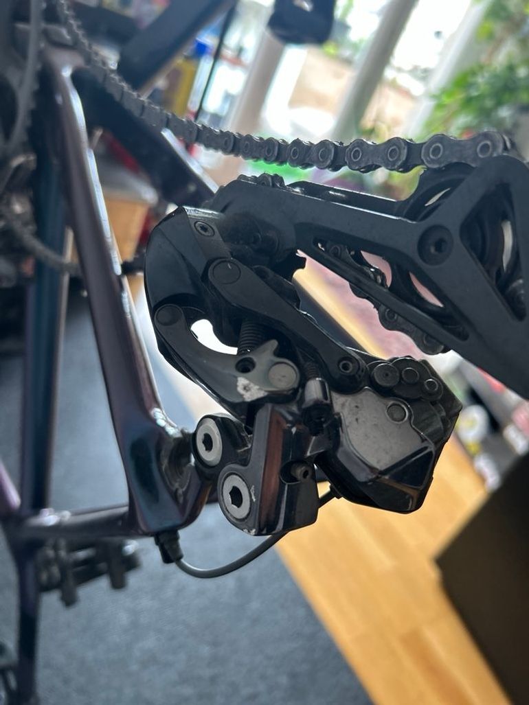 Used Giant Tcr Shimano Dura Ace Di2 2019 Road & Gravel — image 7 of 31