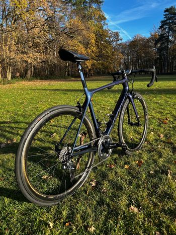 Used Giant Tcr Shimano Dura Ace Di2 2019 Road & Gravel — image 29 of 31