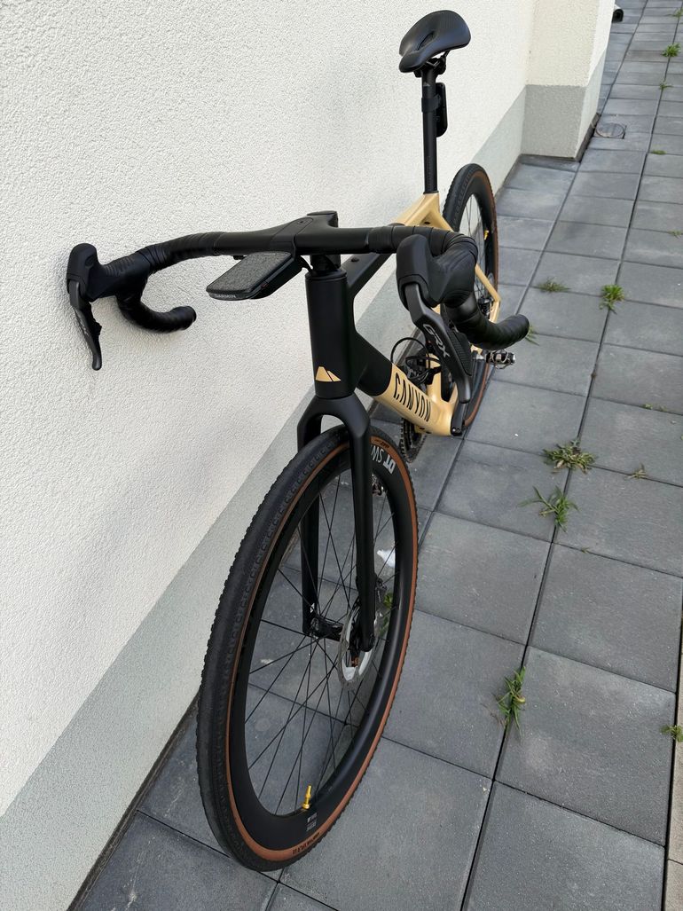 Used Canyon Grail CF SLX 8 Di2 2024 2024 Road & Gravel — image 12 of 18