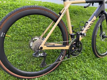Used Canyon Grail CF SLX 8 Di2 2024 2024 Road & Gravel — image 3 of 18
