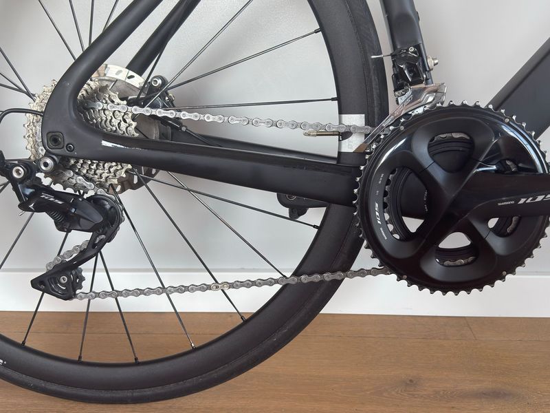 Storck Fascenario.3 Shimano 105 2023 Road & Gravel usato, Nero — immagine 6 di 19