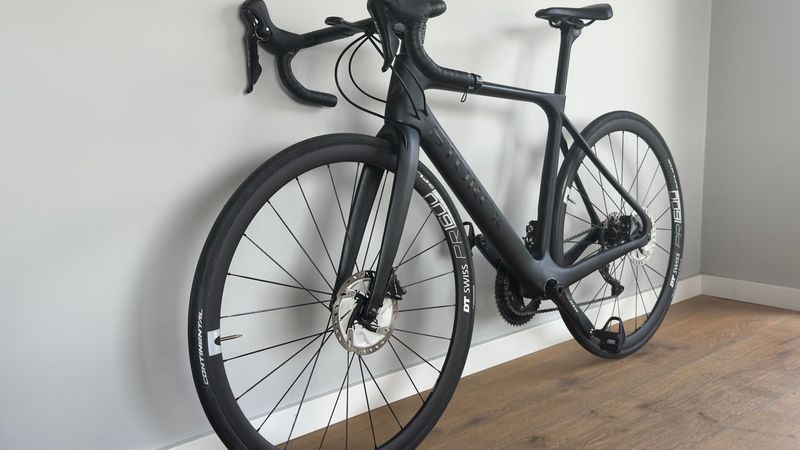 Storck Fascenario.3 Shimano 105 2023 Road & Gravel usato, Nero — immagine 8 di 19