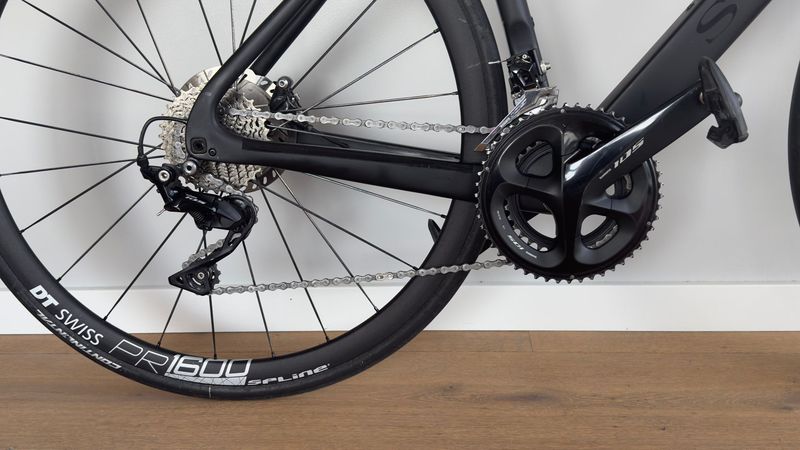 Storck Fascenario.3 Shimano 105 2023 Road & Gravel usato, Nero — immagine 4 di 19