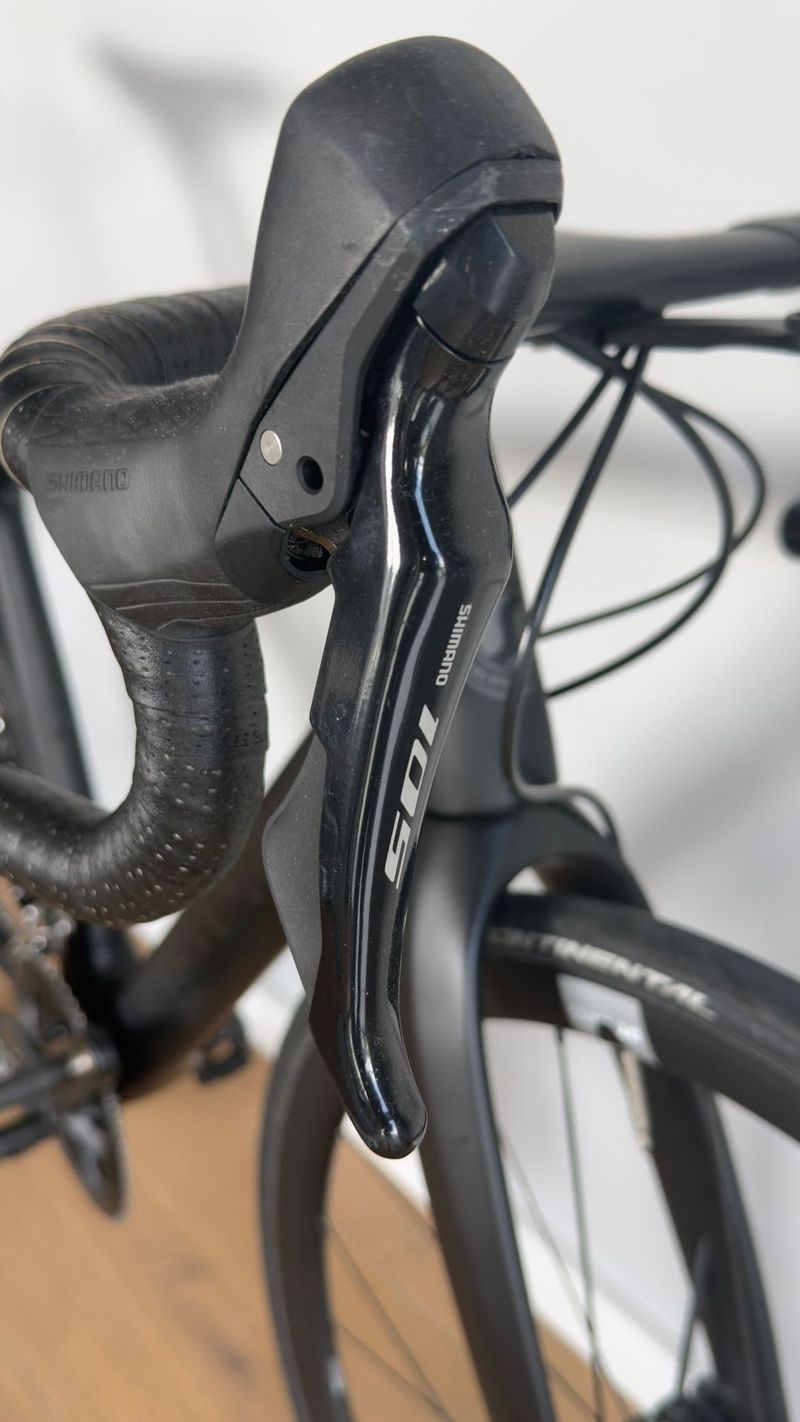 Storck Fascenario.3 Shimano 105 2023 Road & Gravel usato, Nero — immagine 12 di 19