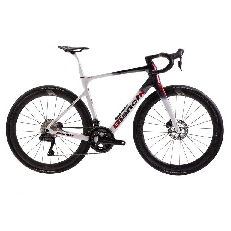Used Bianchi Bianchi Infinito Paris-Roubaix LTD Ultegra Di2 12V 2026 Road & Gravel, White — image 2 of 5