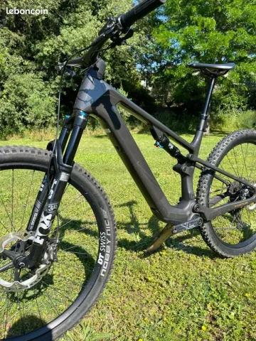Tweedehands Focus VAM² SL 9.9 2024 2024 Mountainbike — afbeelding 4 van 7