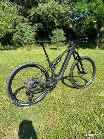 Použité Focus VAM² SL 9.9 2024 2024 MTB