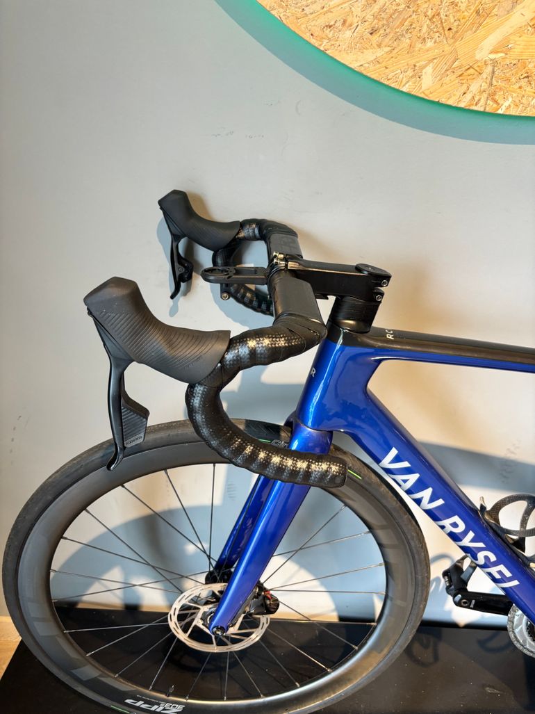 Used Van rysel RCR Pro Replica Dura Ace Di2 Decathlon AG2R Team 2024 2024 Road & Gravel — image 11 of 11