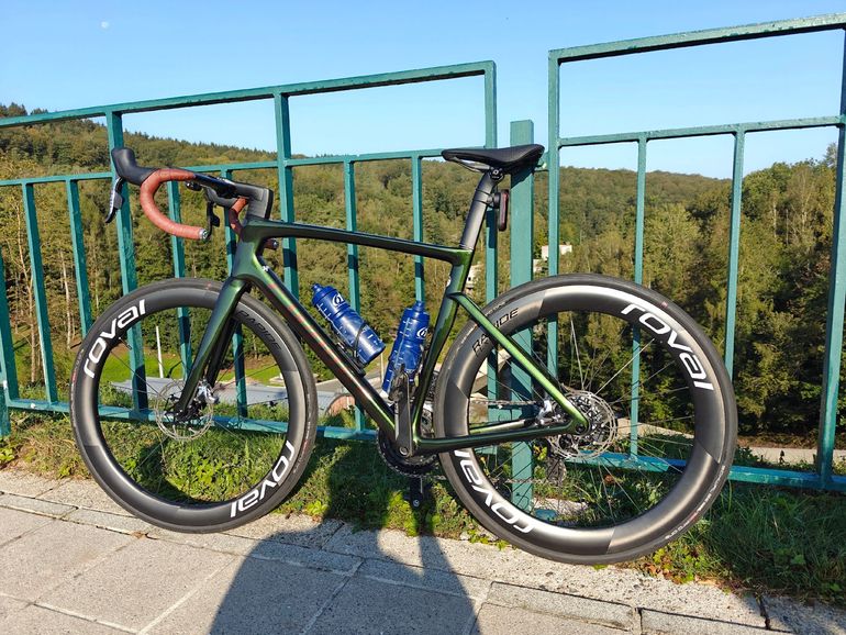 Used Specialized S-Works Tarmac SL7 - SRAM Red eTap AXS 2023 2023 Road & Gravel, Green — image 2 of 10