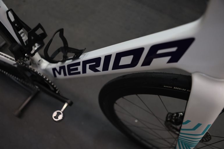 Used Merida REACTO 6000 2025 2025 Road & Gravel, White — image 4 of 9
