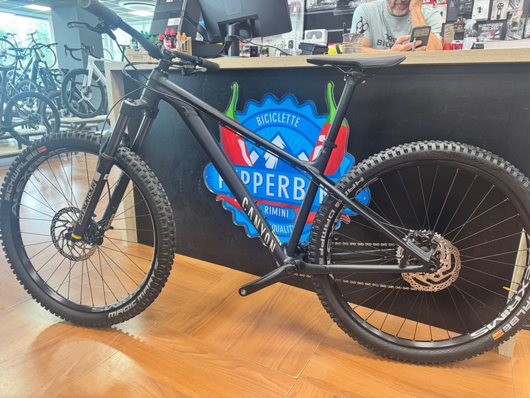 Used Canyon Stoic 2 2023 2023 Mountainbike — image 20 of 29