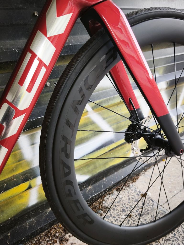 Used Trek Madone SL 6 Gen 8 2026 2026 Road & Gravel, Red — image 5 of 14