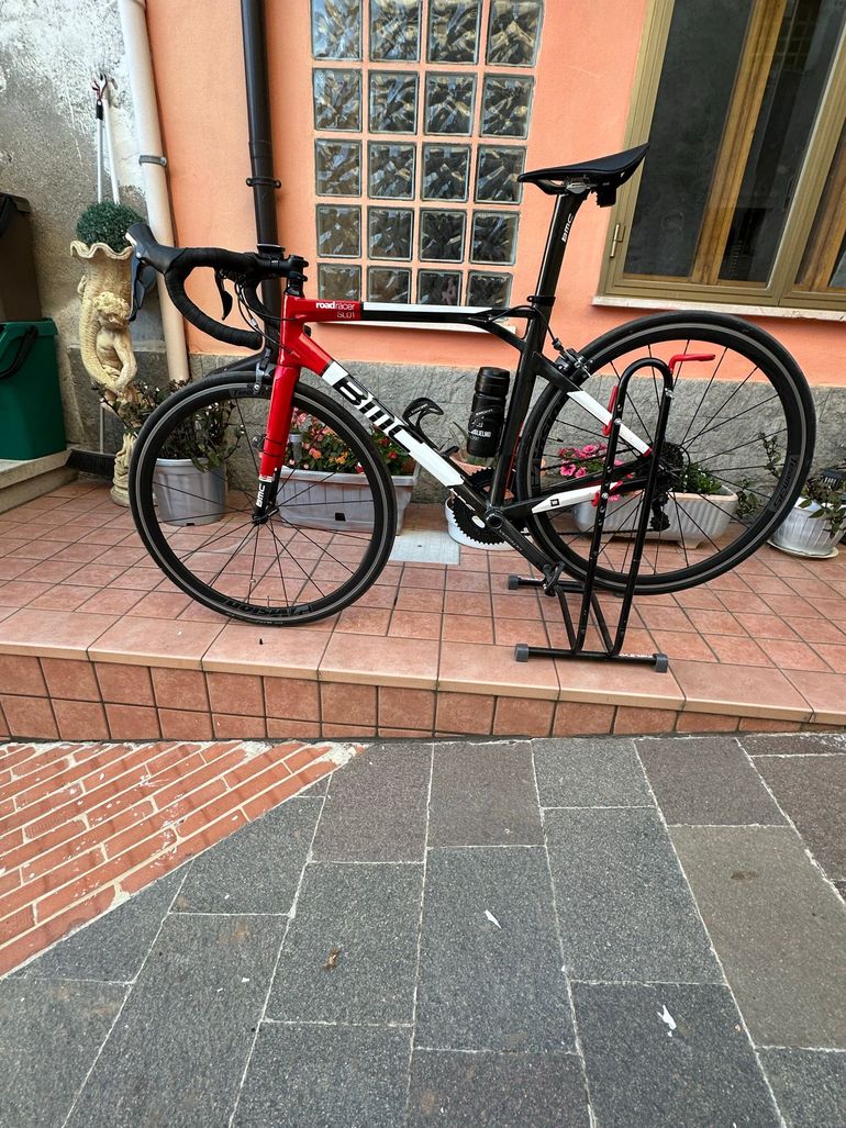 Used BMC BMC Custom Shimano Ultegra 2013 Road & Gravel, Black — image 1 of 6