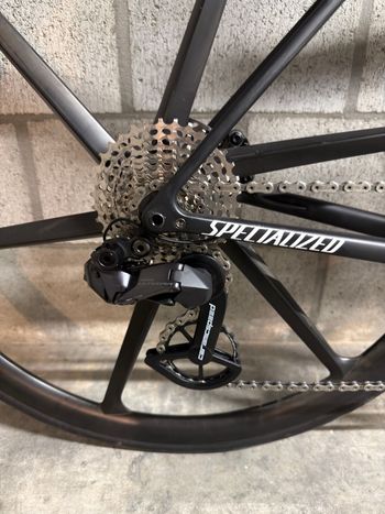 Used Specialized S-Works Aethos – Shimano Dura-Ace Di2 2023 2023 Road & Gravel — image 2 of 10