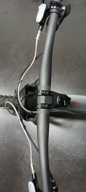 Used Specialized Enduro Shimano Deore XT 2022 Mountainbike, Light Gray, Mixed — image 11 of 11