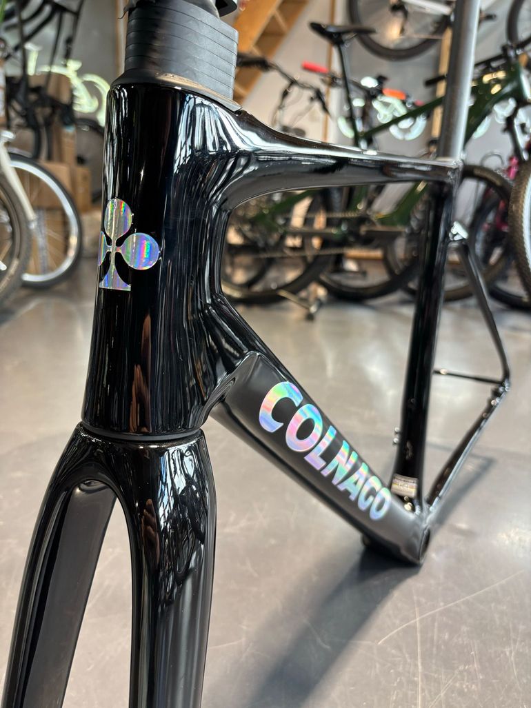 Used Colnago V4Rs Shimano Dura Ace Di2 2025 Frameset 2025 Road & Gravel — image 2 of 5