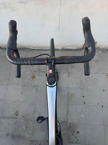 Used Trek Émonda SL 6 Disc Pro 2022 2022 Road & Gravel, Schwarz — image 8 of 11