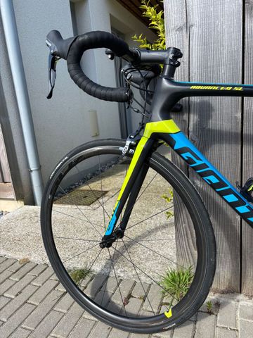 Gebrauchtes Giant TCR Advanced SL 2 2017 2017 Road & Gravel, Schwarz — Bild 3 von 4