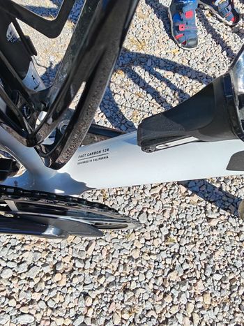 Used Specialized Tarmac Frameset 2025 Road & Gravel — image 6 of 6