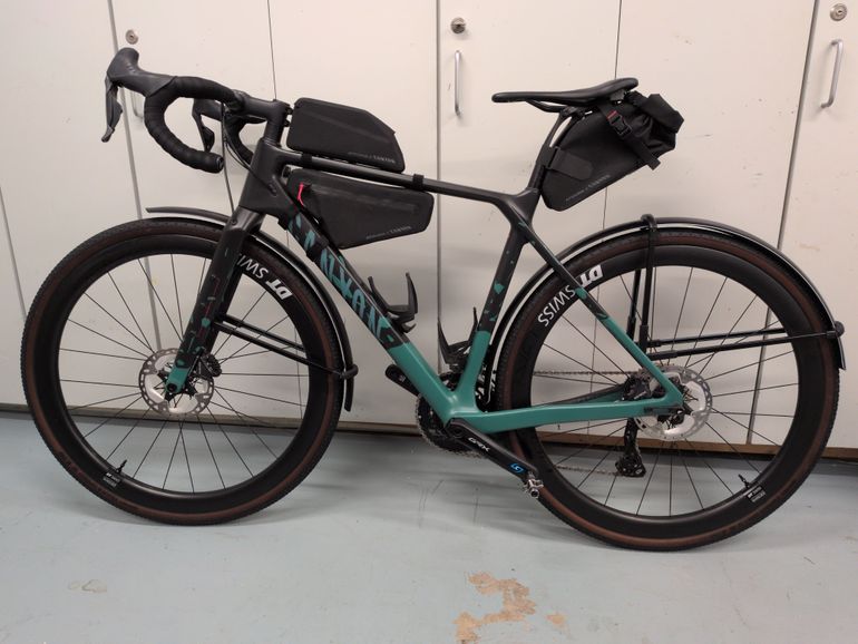 Used Canyon Grizl CF SLX 8 Di2 2021 2021 Road & Gravel, Black — image 4 of 9