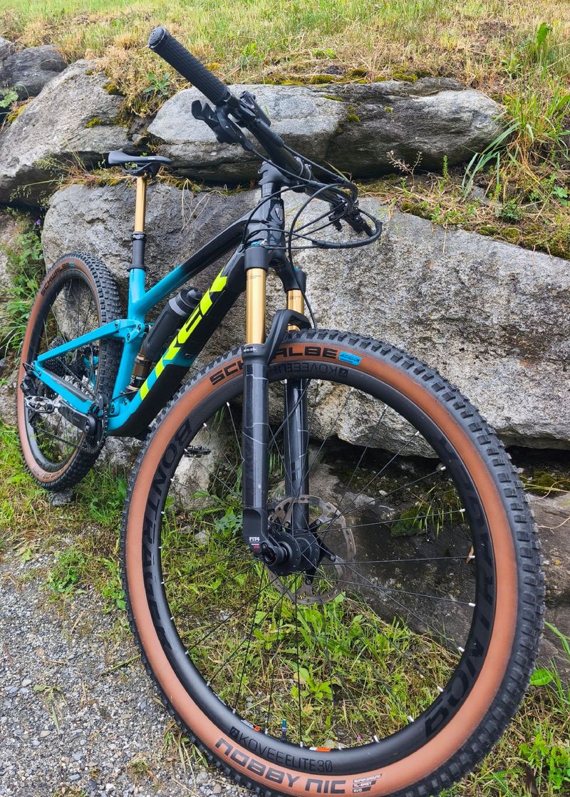 Brugt Trek Top Fuel 9.9 2020 2020 Mountainbike — billede 5 af 7