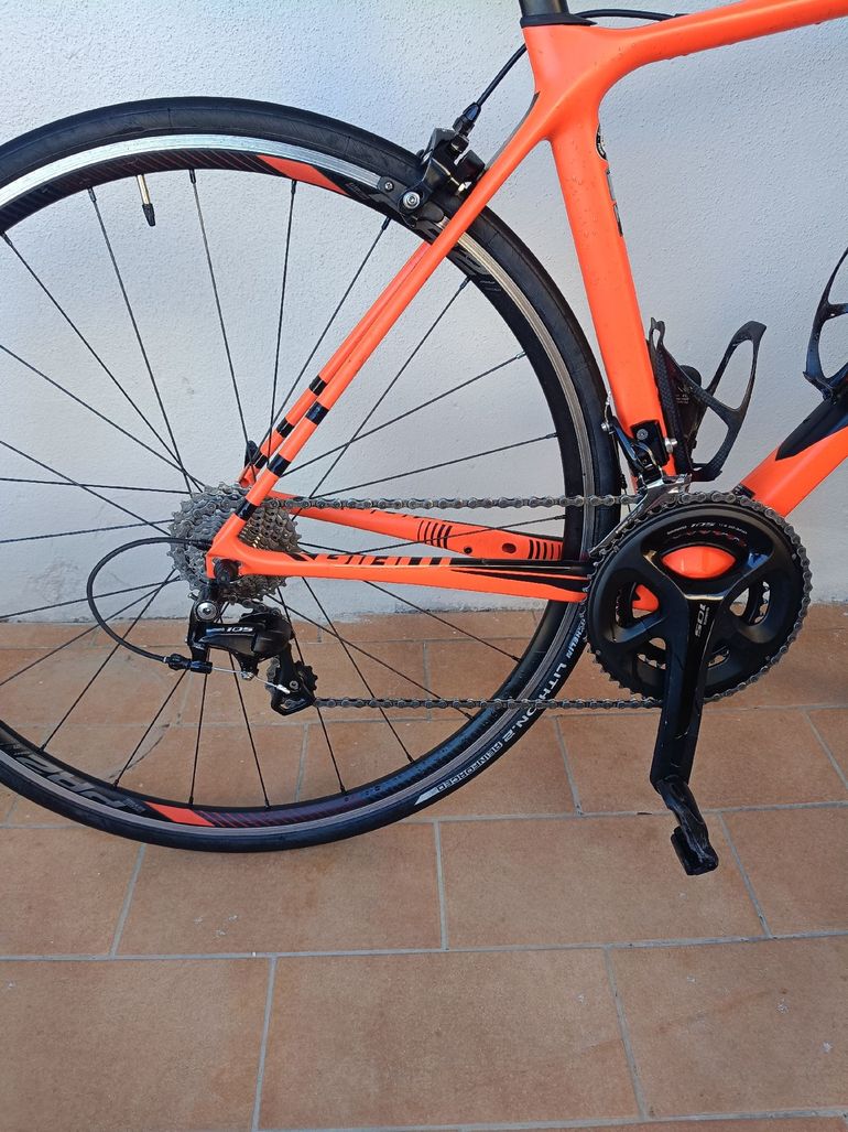 Used Giant TCR Advanced 2 2019 2019 Road & Gravel — image 5 of 6