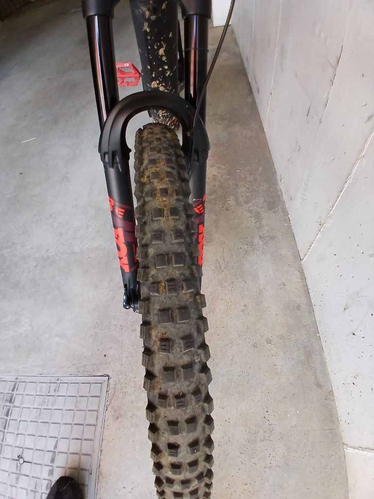 Used Haibike Nduro 7 2024 2024 Mountainbike, Red, 29 — image 4 of 10
