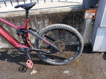 Used Haibike Nduro 7 2024 2024 Mountainbike, Red, 29 — image 6 of 10