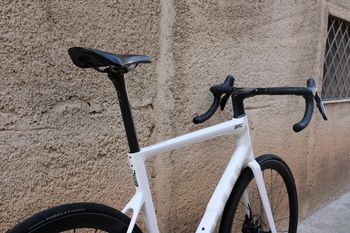 Used BMC Teammachine SLR 01 THREE 2026 2026 Road & Gravel — image 1 of 27