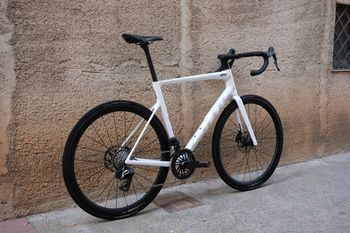 Used BMC Teammachine SLR 01 THREE 2026 2026 Road & Gravel — image 3 of 27