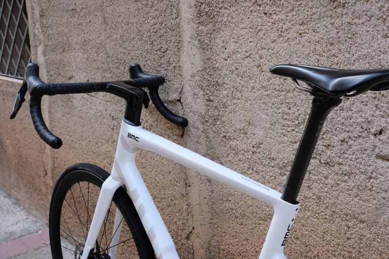 Used BMC Teammachine SLR 01 THREE 2026 2026 Road & Gravel — image 14 of 27