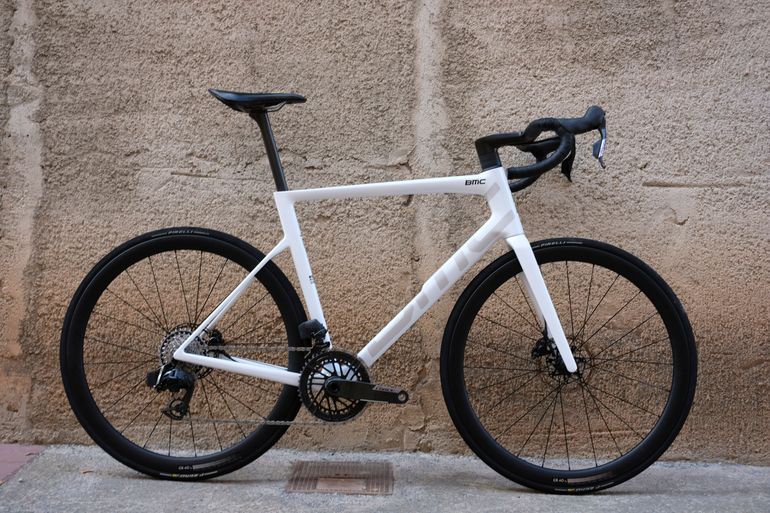 Used BMC Teammachine SLR 01 THREE 2026 2026 Road & Gravel — image 5 of 27