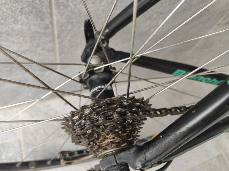 Used Bianchi Bianchi Custom Shimano Ultegra 2005 Road & Gravel — image 3 of 9