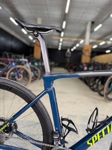 Used Specialized Roubaix Expert 2020 2020 Road & Gravel, Blue — image 10 of 26