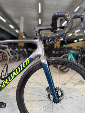 Used Specialized Roubaix Expert 2020 2020 Road & Gravel, Blue — image 6 of 26