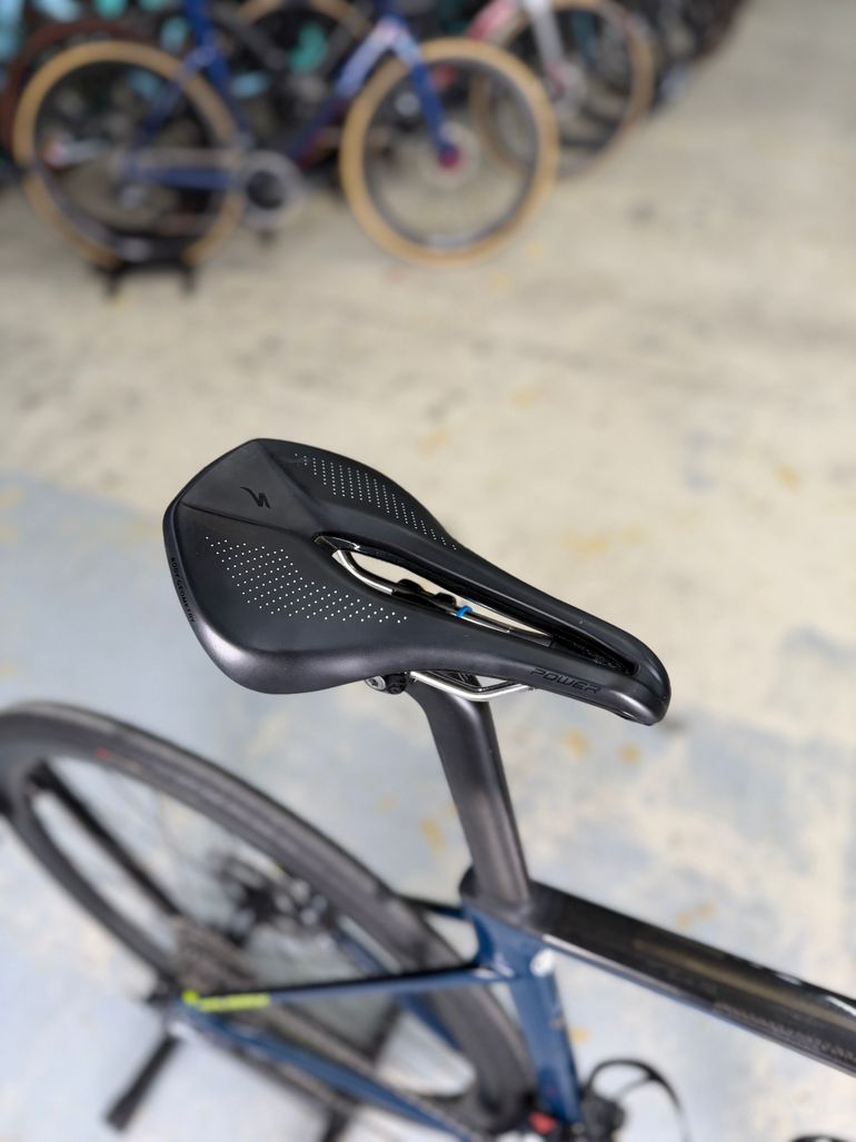 Used Specialized Roubaix Expert 2020 2020 Road & Gravel, Blue — image 17 of 26