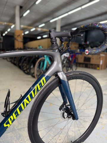 Used Specialized Roubaix Expert 2020 2020 Road & Gravel, Blue — image 8 of 26