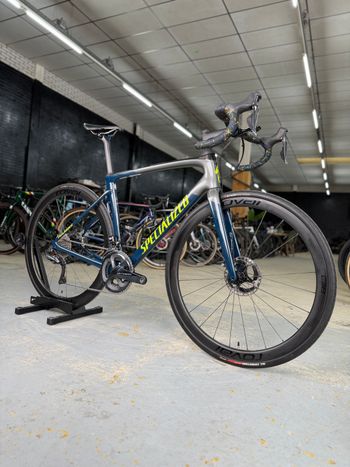 Used Specialized Roubaix Expert 2020 2020 Road & Gravel, Blue — image 2 of 26