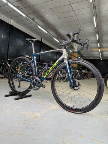 Used Specialized Roubaix Expert 2020 2020 Road & Gravel, Blue — image 2 of 26