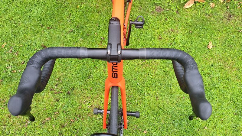 BMC Teammachine SLR THREE 2025 2025 Road & Gravel usato, Rosso — immagine 3 di 9