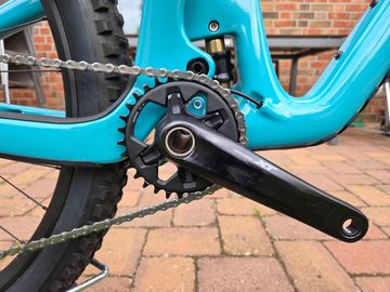 Yeti Sb150 Shimano Deore XT 2022 Mountainbike de segunda mano, Azul — imagen 2 de 12